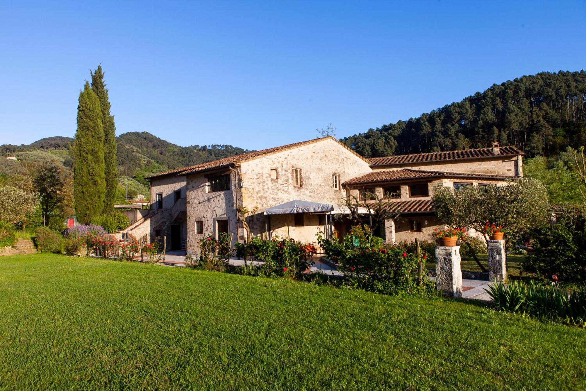 Bernardone Hotel Camaiore Exterior photo
