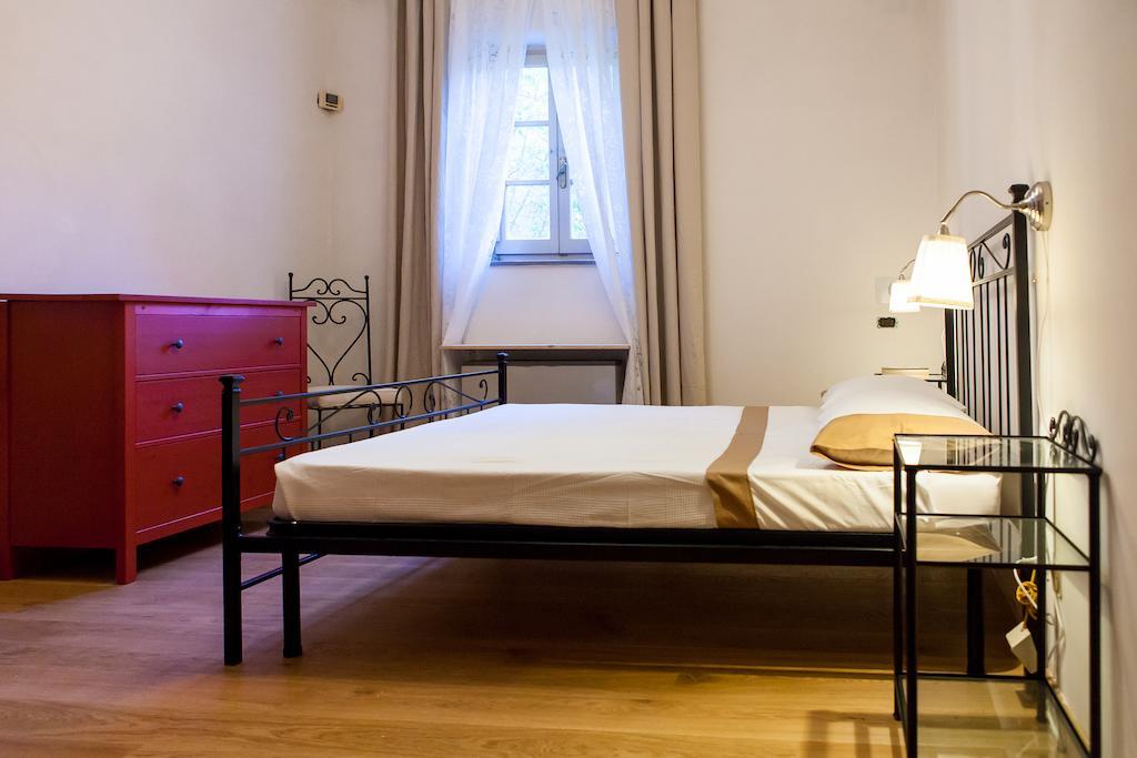 Bernardone Hotel Camaiore Room photo